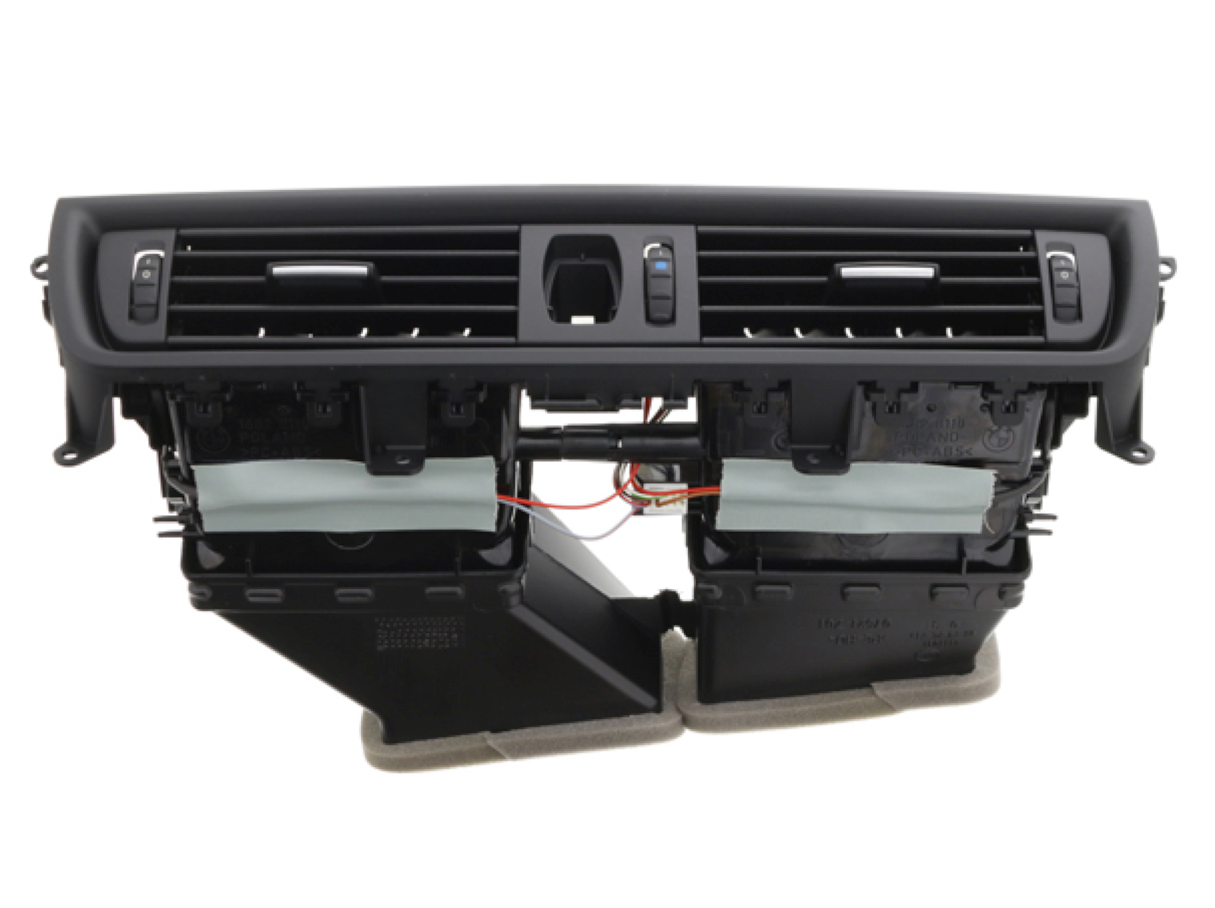 Vervanging van de roosters van de ventilatieopeningen van de BMW 5 Vervanging van de roosters van de ventilatieopeningen van de BMW 5