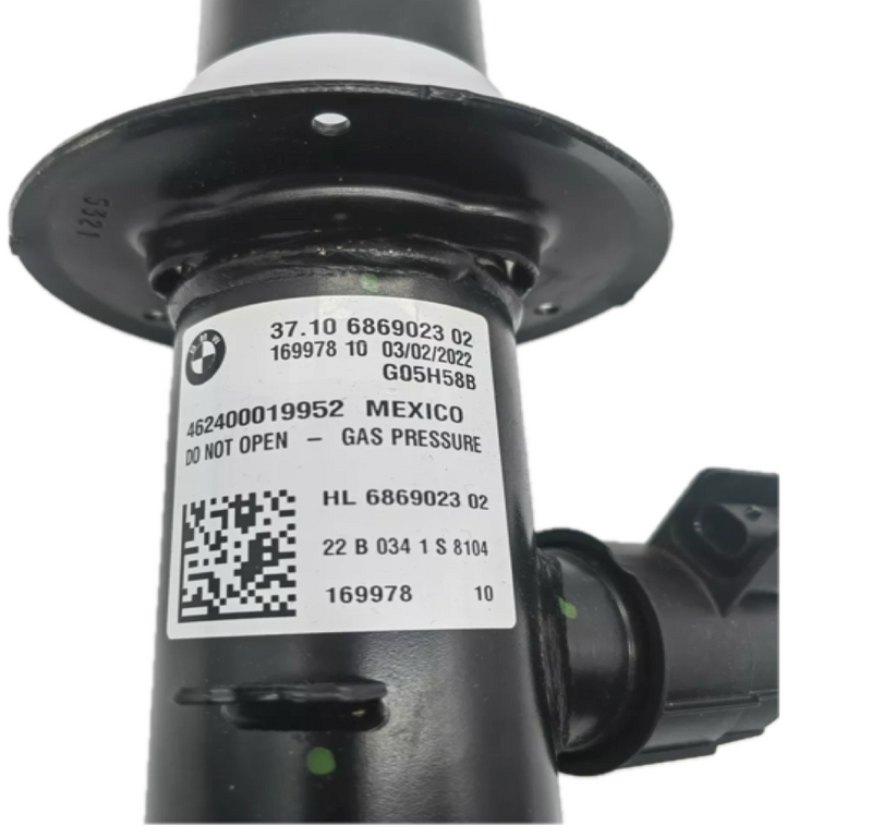 BMW G05 X5 Rear Strut Assembly OEM 37106869023 or 37106869024 Suspension BMW