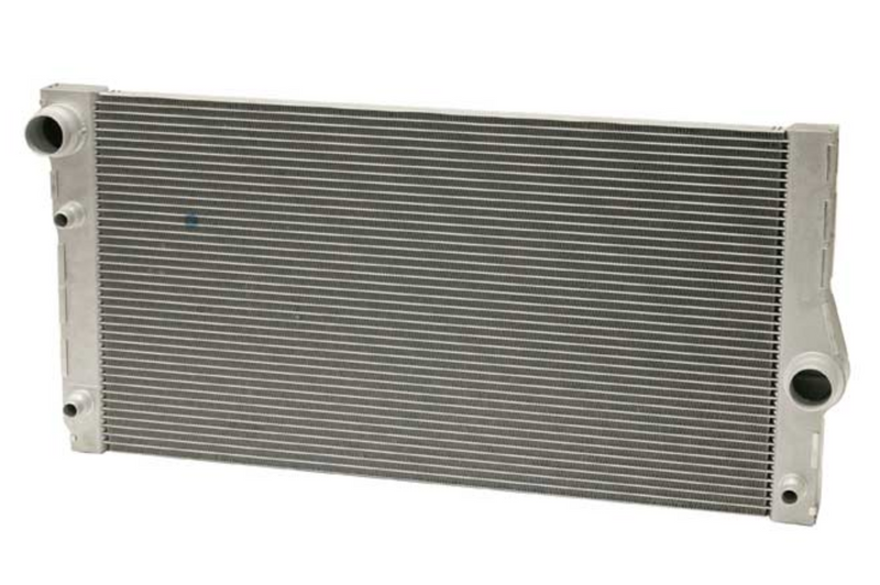 BMW F10 535i & 535i GT Engine Cooling Radiator OEM 17118615426 Engine Cooling Behr